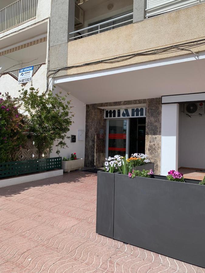 Apartamento Con Vistas Al Mar - Wifi - Aire Acondicionado Empuriabrava Exterior photo